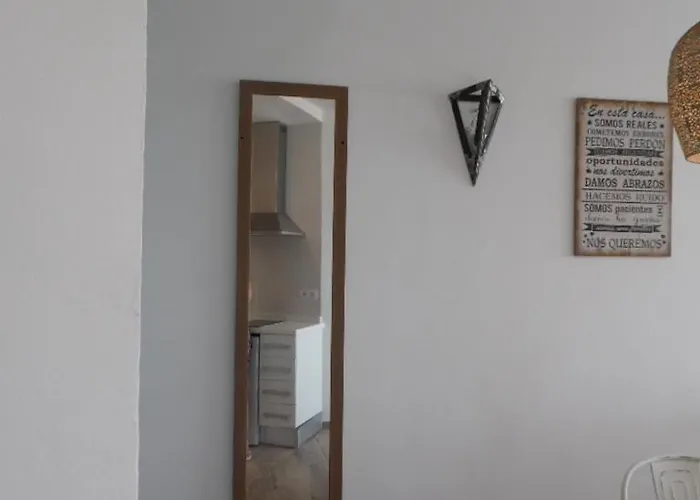 Alquilaeasy La Torre De La Colina טורמולינוס