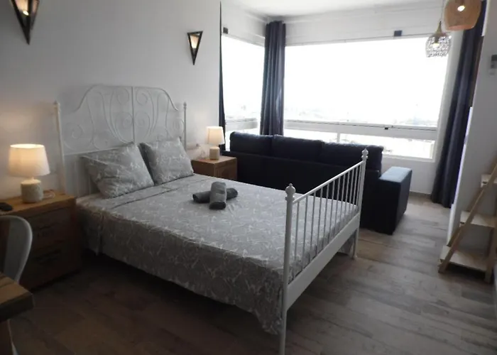 Alquilaeasy La Torre De La Colina Торремолинос