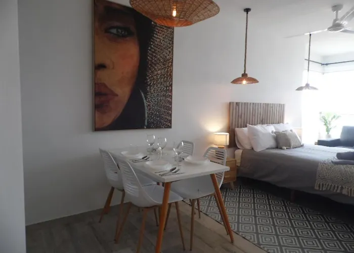 La Torre De La Colina Playa